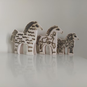 Ceramic horse set .Set of three ceramic horse figurines. Ceramic horse family. Horse lover gift, Animal figurine, Pottery horse,