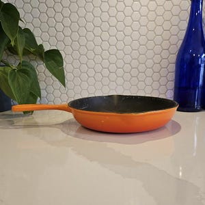 Vintage Le Creuset 23 Flame Orange Cast Iron Enamel Double Spout Skillet - 9&quot;