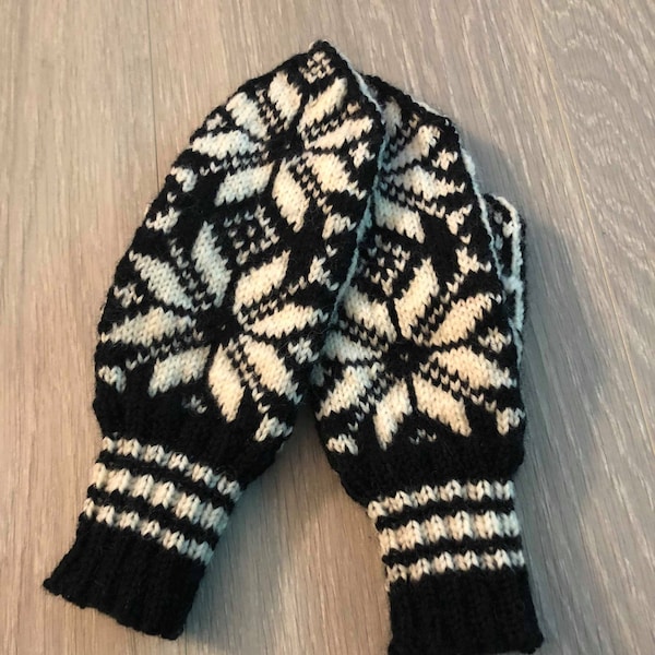 Handknit selbu mittens