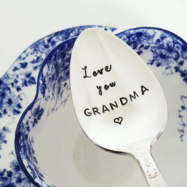 Gift for Grandma | Love You Grandma Spoon | Grandmother | Love you Nana | Gift from Grandchild | Personalized Grandma Gift Mother's Day Gift