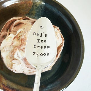 Papas Eislöffel | Vatertagsgeschenk für Opa | Geburtstagsgeschenk | Handgestempelter Löffel | Geschenk für Papa von Kinder | Dessert-Liebhaber