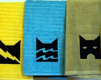 Warriors Cats Embroidered Hand Towels ThunderClan RiverClan ShadowClan WindClan StarClan Erin Hunter clan emblem yellow blue green white cat