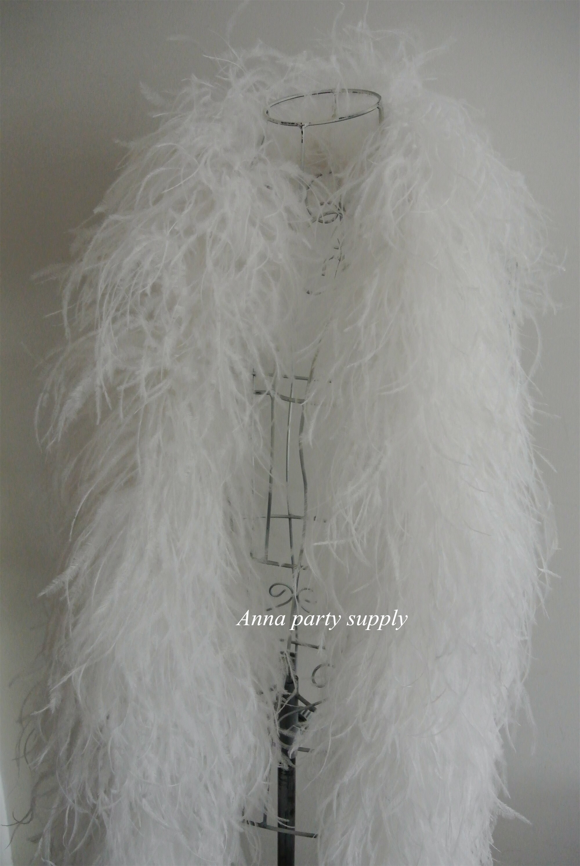 3 ply 1.5M long White Ostrich Feather Boa, High Quality BRAND NEW