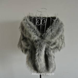 hellgrau mit schwarzer Spitze Kunstfell Braut wrap Shrug Hochzeit Kunstfell Cape Shrug Braut Kunstfell Stola