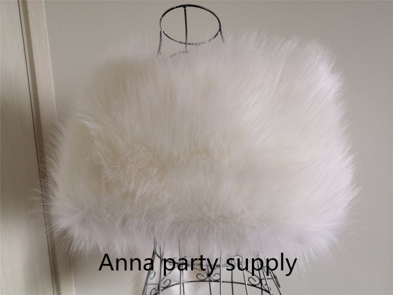 Mayoral Off White Shrug With Furr main image 1