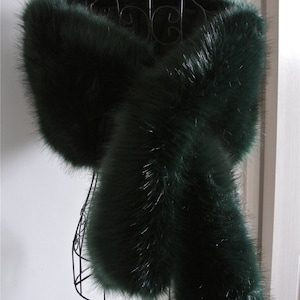 Dark green faux fur bridal wrap shrug wedding faux fur cape Wedding Fur shrug Bridal Faux Fur Stole Fur Shawl Cape
