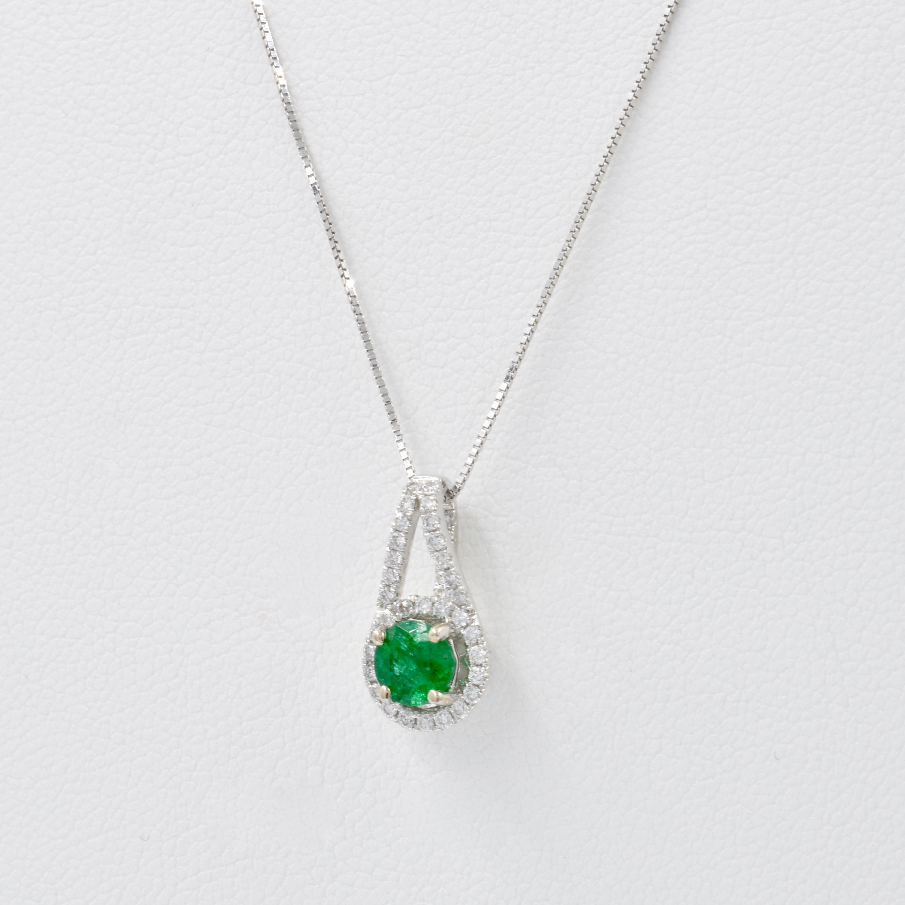 Emerald and Diamond Pendant Necklace 14K White Gold - Etsy
