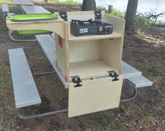 Base Camp Mini camp kitchen chuck box
