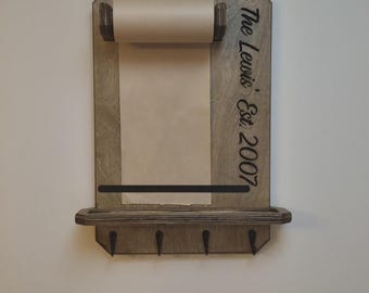 Kitchen Notepad Memo Board and Keychain Hanger