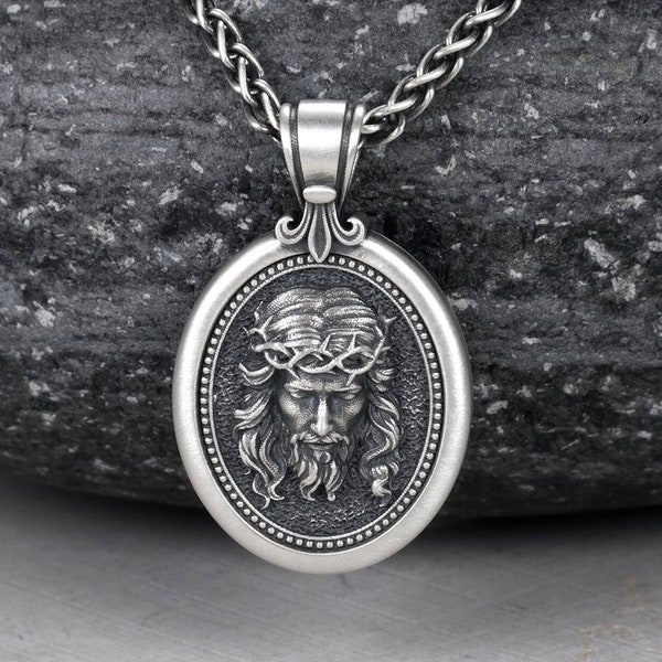 Pendentif visage de Jésus-Christ avec cadre ovale avec chaîne de cou Spiga de 2,5 mm, cadeau collier chrétien, médaillon de la foi du Christ, argent sterling 925