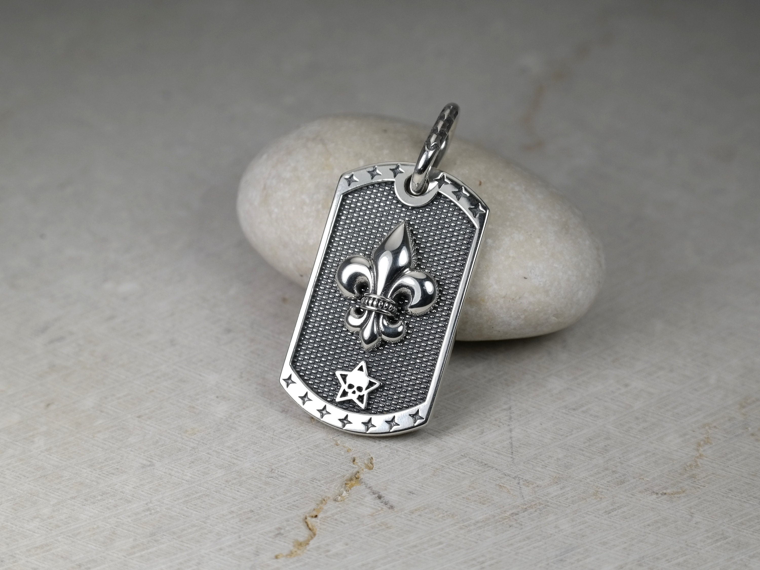 Fleur De Lis Dog Tag Pendant, 2.5 Mm Braided Wheat Neck