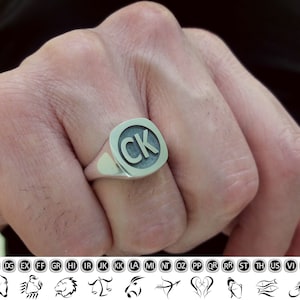 Anillo con sello del alfabeto en forma de cojín hecho a medida, anillo unisex personalizado con monograma para el meñique, A, B, C, D, E, F, G, H, I, J, K, L, M, N, O, P, Q