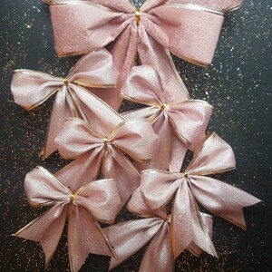 Christmas Bows 7 piece set Tree Topper in dusky pink luxury velvet plus 6 matching smaller bows image 1