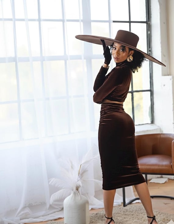 Brown Oversized Couture Hat, Wide Brim, Photo Shoot Fashion