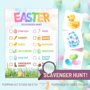 Op de afbeelding: Een afdrukbare paaseierenjacht-checklist met een aquarel-illustratie van een groen grasveld en een vergrootglas. De checklist bevat items zoals een roze ei, een wortel, een kuiken, jelly beans, een blauw ei, een chocoladekonijn, een tulp, een paaskorftje, een eendje, een groen ei en een paashaas.