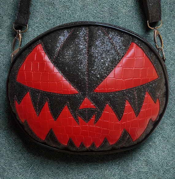 Dark Pumpkin Round Bag Spooky Halloween Handmade Nara Prado  display picture 1
