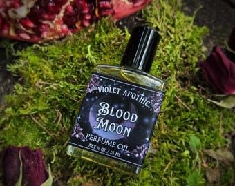 Blood Moon Perfume Oil ~ Red Wine, Black Rose, Pomegranate, & Resinous Woods ~ Gothic Autumn Fragrance