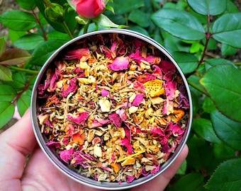 Aphrodisia Brew – Aphrodite-Inspired Love Spell Tea with Rose, Cacao, and Vanilla