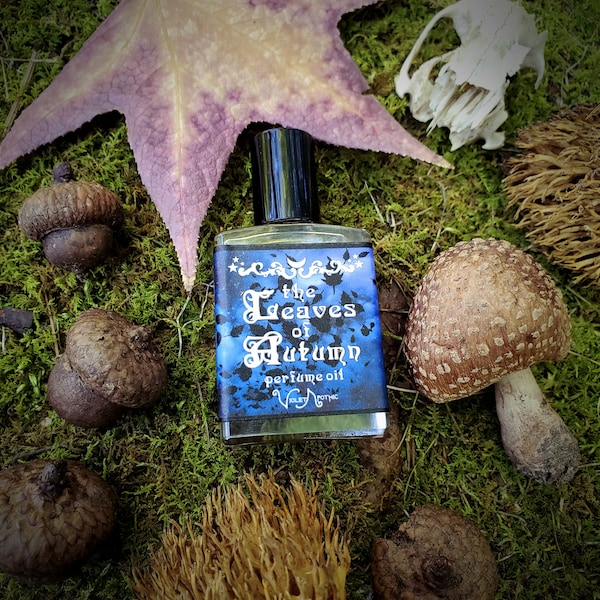 Leaves of Autumn | Perfume Oil | Burning Leaves | Bonfire | Moss | Mushroom | Decaying Earth | Rich Woods | October Fragrance