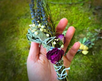 Mini Floral Smoke Bundle | Rose, Sage, Lavender, Eucalyptus | Altar Decor