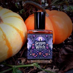 Season of the Witch Perfume Oil | Autumn Witchcraft Fragrance | Samhain Ritual Perfume | Spiced Pumpkin, Woodsmoke & Tonka