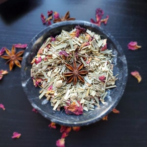 Visions Herbal Brew | lucid dreaming | mediation | divination Tea | lemongrass | mugwort | red rose | star anise