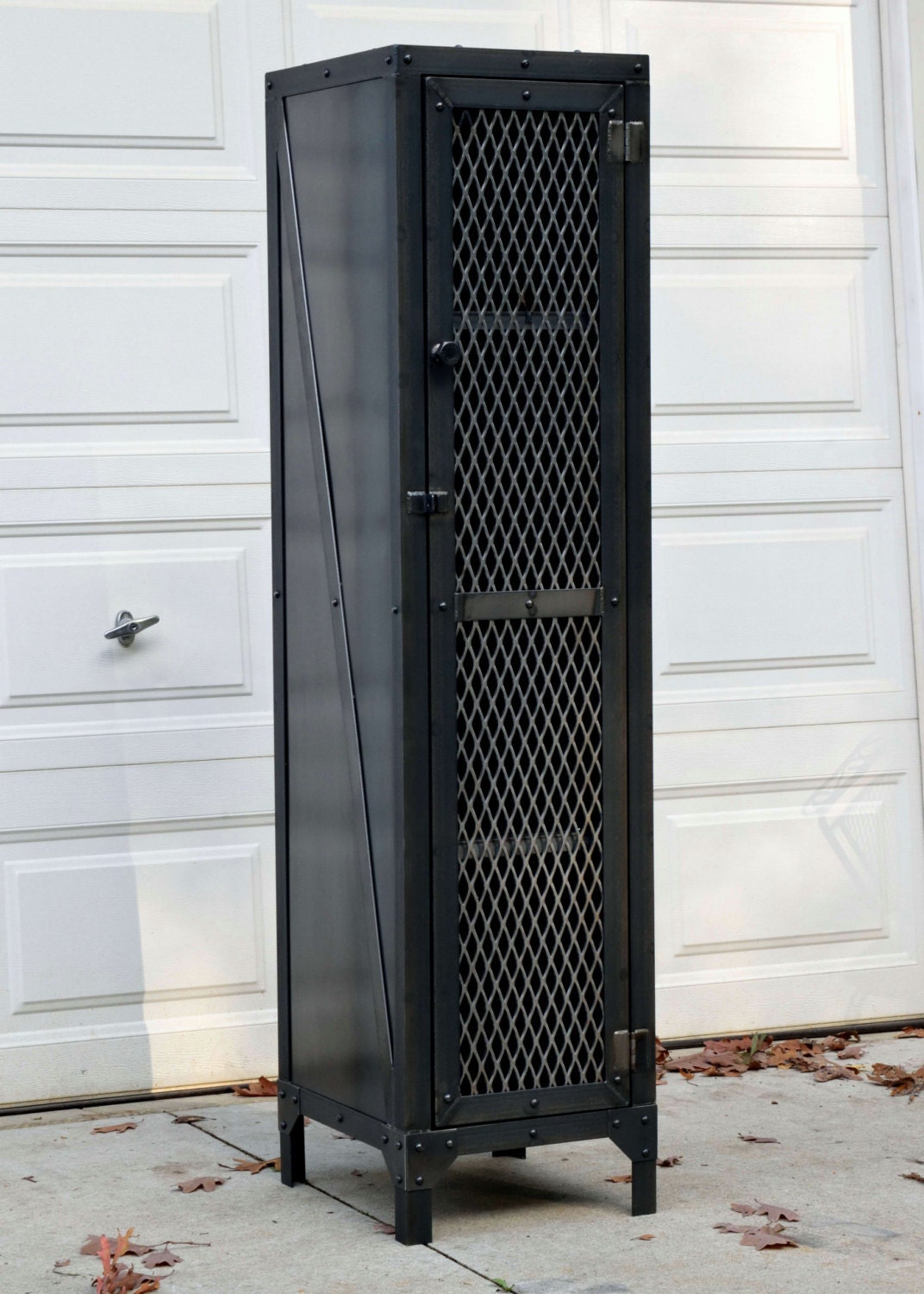 Industrieller-Spirituosenschrank-Lagerkabinett | Etsy