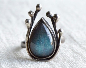 Sterling silver labradorite handmade ring, One of a kind, Metalwork