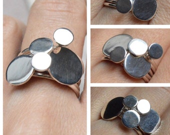 Mushroom delicate silver stacking rings, Minimalist round ring set, Fun design rings for everyday wear