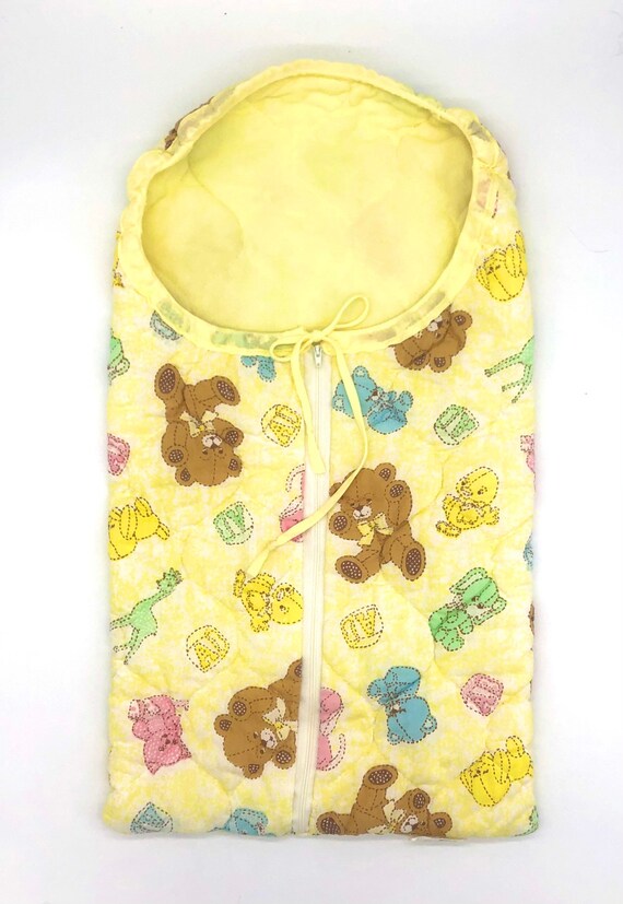 Vintage Quilted Baby Bunting / Quilted Baby Bunti… - image 4