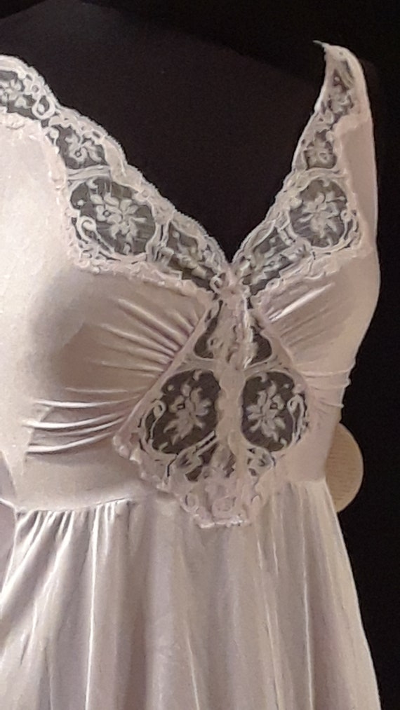 Olga Bodysilk Nightgown~ New With Tags~ *Luscious… - image 2