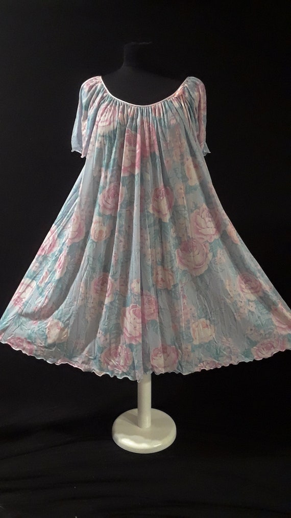 Vintage Miss Elaine Nightgown ~NWT~ Watercolor Flo
