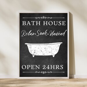 Letrero de baño imprimible - Bath House de ExhibitLeah