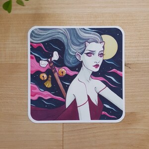 Adesivo illustrato sciamano, vinile opaco fustellato, arte fiabesca fantasy, ragazza mostro, estetica strega magica, decorazione copertina album da disegno