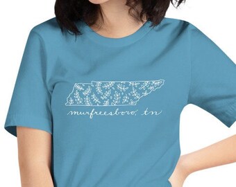 Murfreesboro Tennessee State Shape T-shirt met bladeren | TN Dames Shirt | Tennessee State Shape Top | Het Boro Dames shirt