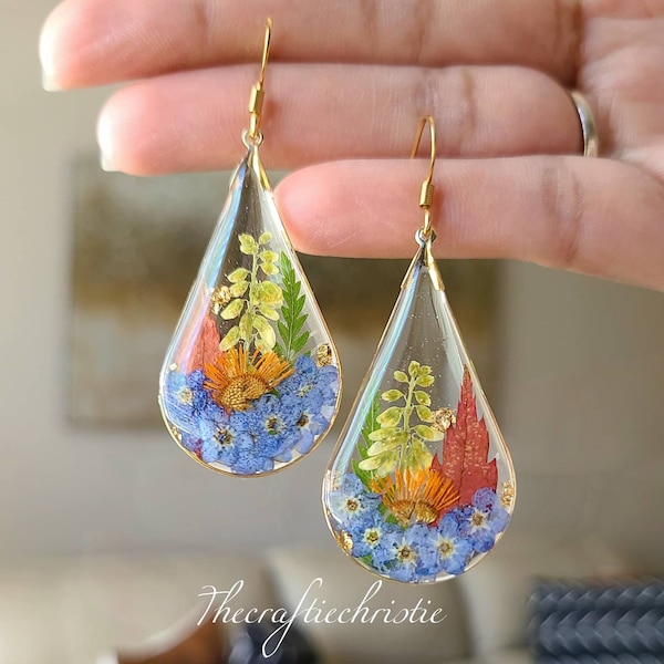 Forget Me Not Flower Earrings, Leaf Resin Earrings for Women, Handmade Real Flower Earrings, Nature Lover Gift, Birthday Gift, Gift for Her