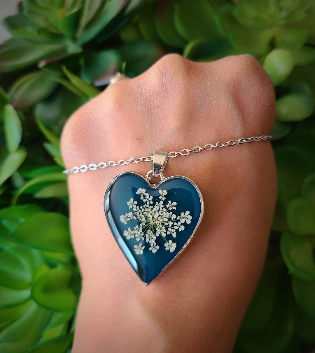 Flower Necklace main image 1