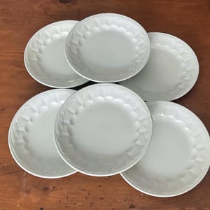 Royal Crownford ironstone  Falconware WHEAT dinner plates - set of six, 1950s