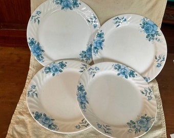 Corelle set of four Blue Velvet dinner plates, vintage