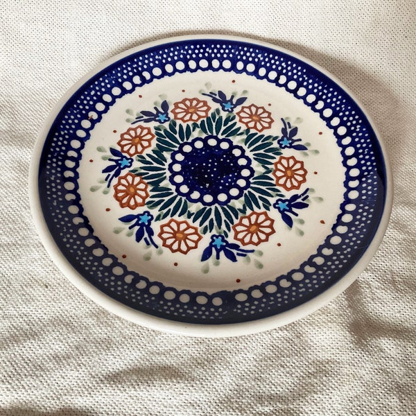 Boleslawiec Unikat Polish pottery side plate, hand painted