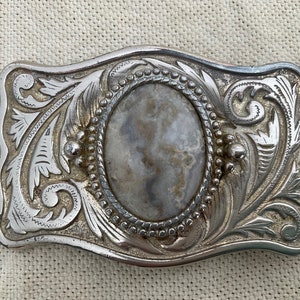 Cowboy buckle, engraved, with grey agate centre piece, 1980s