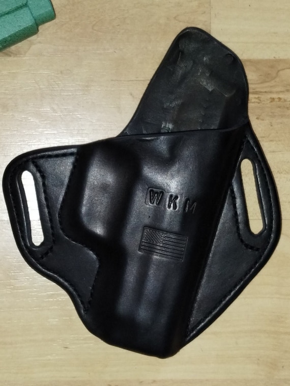 Leather Holster custom crafted for Sig SAUER P229, custom crafted from premium leather for EDC, OWB