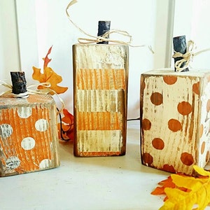 Rustic Wooden Pumpkin Set. 3 Peice. Wood Blocks. Wood Pumpkins. Rustic Table Top. Fall Decor. Rustic Thanksgiving Decor. Farmhouse Decor