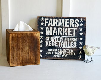 Tissue Box Cover. Wood. Extreme Distressing. Rustic Tissue Box. Farmhouse Tissue Box Cover. Farmhouse Bathroom Decor. Rustic Decor.