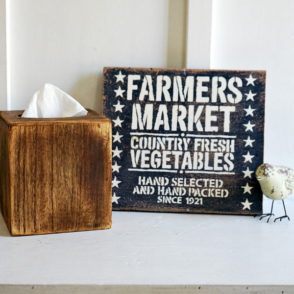 Tissue Box Cover. Wood. Extreme Distressing. Rustic Tissue Box. Farmhouse Tissue Box Cover. Farmhouse Bathroom Decor. Rustic Decor.