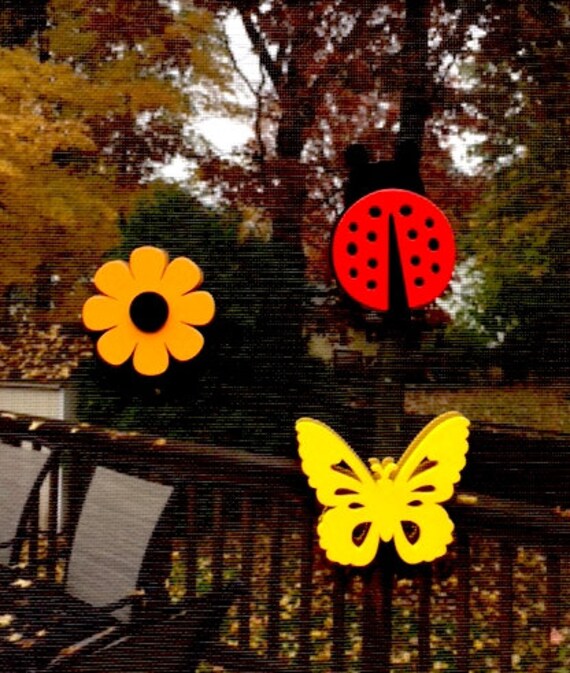 Screen Door Saver Magnet