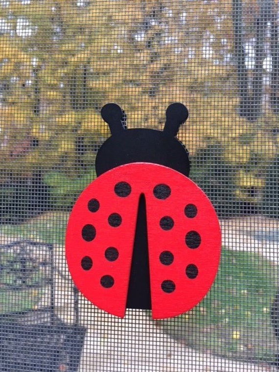 Screen Door Saver Magnet