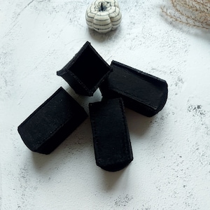 Black Felt Chair Leg Covers for Floor Protection, Felt Chair Leg Protectors, Set of 4, Floor-Saving Furniture Caps, Non-Slip Floor Guards