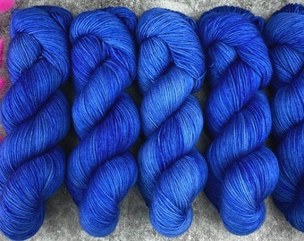 2-ply Fingering Weight | Twilight | Hand Dyed Yarn | Superwash Merino Wool