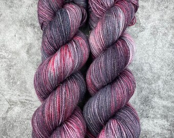 Discontinued Colorway: Exploding Bonbons